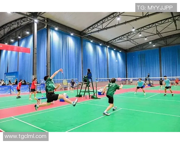 成都羽毛球队在精英赛中的灵活性表现分析与启示